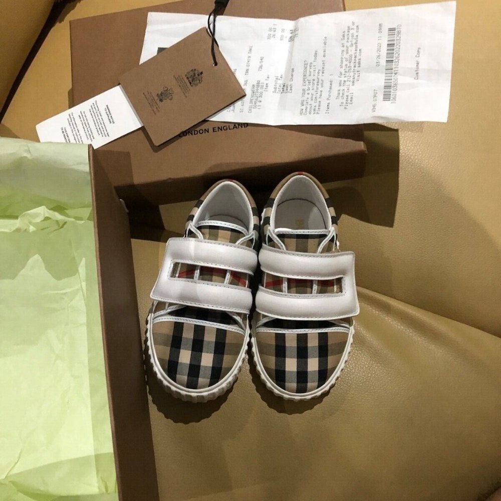 Toddler Kids Childrens Burberry Sneaker Shoes Size 5 To 5.5 Size 21